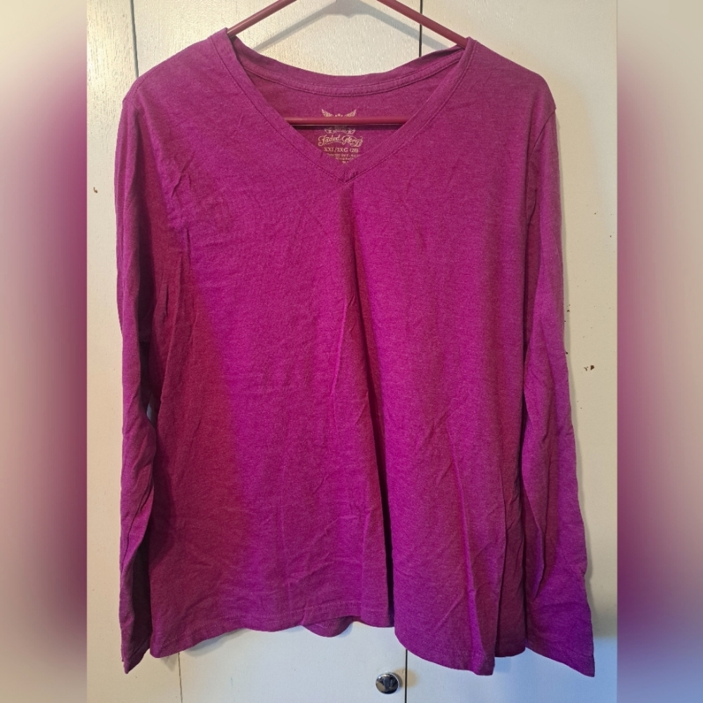 Womans "Old Glory" V Neck Long Sleeved Shirt